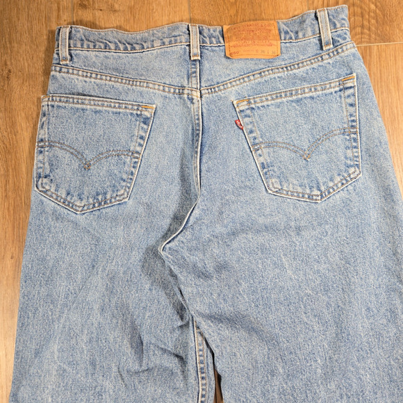 Vintage Levi’s 550 Jeans 34x34 Made in USA 1996 Light Wash Relaxed Fit Tapered - Picture 12 of 14